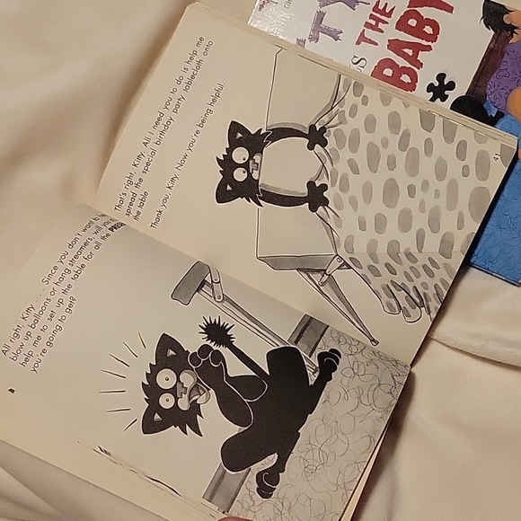 ● Bad Kitty Book Bundle - Picture 8 of 8